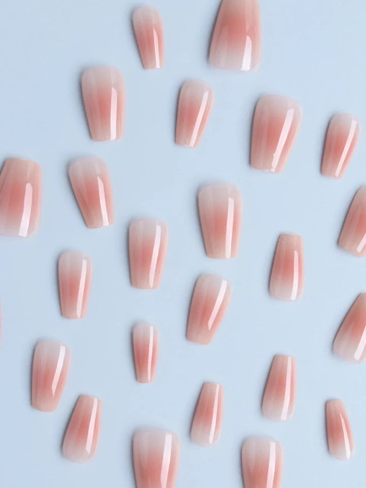 Aurellia | Short Coffin Ombre Press-On Nails