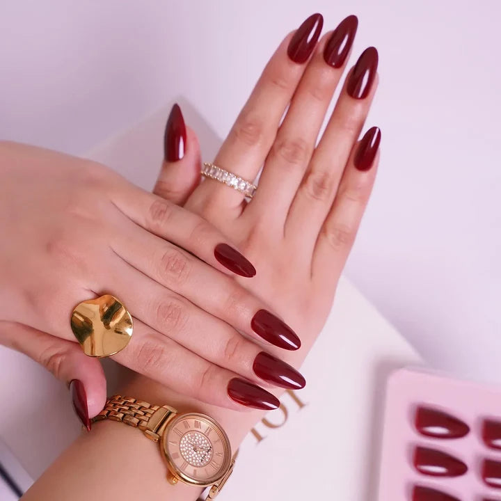 Aurellia | Pinterest Trending Deep Cherry Pressons 🍒